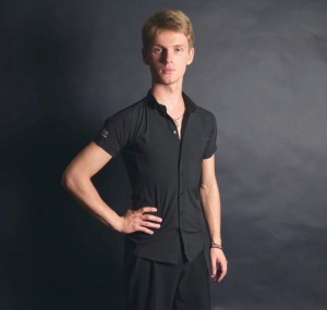 Swayze Polo Shirt - Elegance and Style with a Touch of Dirty Dancing