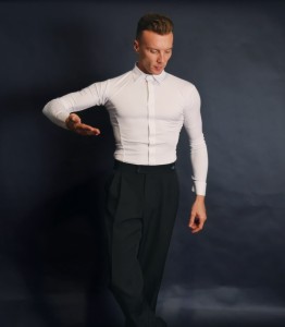 Standard Sharp Shirt: Perfect Elegance In Every Detail!